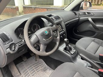 Škoda Octavia II Facelift 1.4 16V (2010) - 5