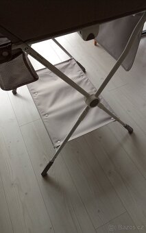 Přebalovací pult - 5