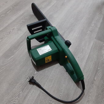 Elektrická pila 1800 W 35 cm - 5