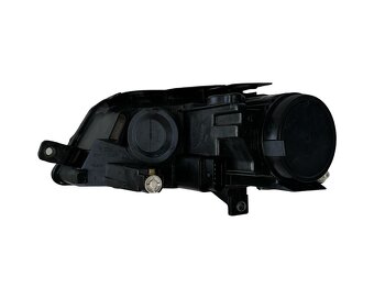 Pravý halogen světlo 3C0941006AB VW Passat B6 r.v. 2010 - 5