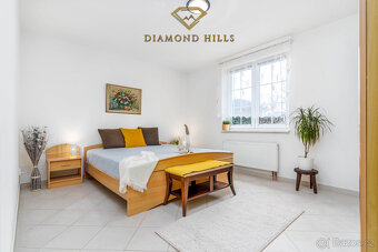 Prodej rodinného domu 4+kk, pozemek 372m², Dolní Jirčany - 5