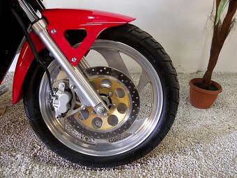Retro Skutr-chopper CF 250 V3 jen 14.tis.KM Výrobní STAV - 5