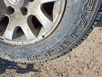 Gumy Mazda BT 50 - 245/70 R16 - 5