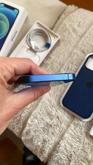 Prodám modrý iPhone 12 mini 128GB top stav - 5