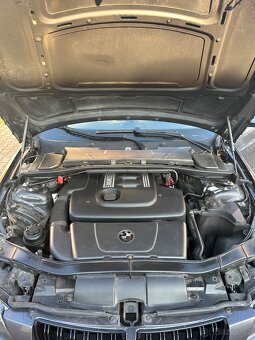 BMW 320d 120kw - 5