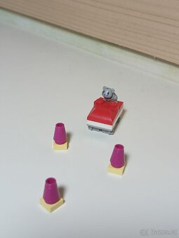 Lego friends Hřiště pro Oliviiny křečky - 5