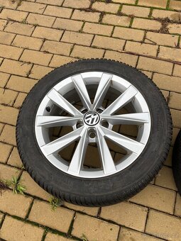 Originál ALU kola VW R17 zimní pneu 225/50 R17 - 5