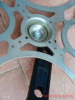 Držák na Televizi nebo PC monitor. - 5