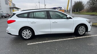Ford Focus kombi 92kW benzin - 5