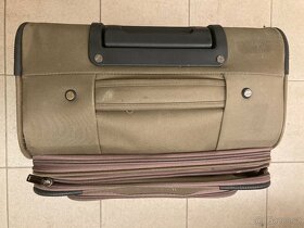 Cestovní kufr (s rozměry kabinového zavazadla) - 5