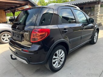 SUZUKI SX4 1.6i 88KW 1.MAJITEL 35000KM NAVIG.TAŽNÉ VYHŘ.SED. - 5