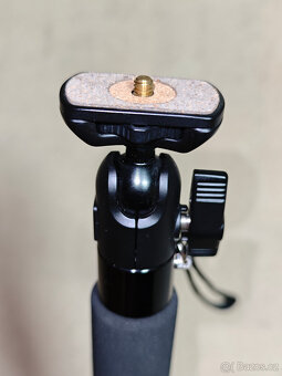Monopod Velbon RUP-L43II - 5