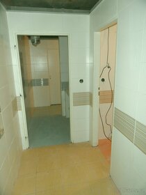 Pronájem sklepních prostor.420 m2 v centru Liberce - 5