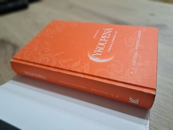 Škola noci 12 , Vykoupená - 5