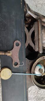 Starožitné figurální hodiny - 5