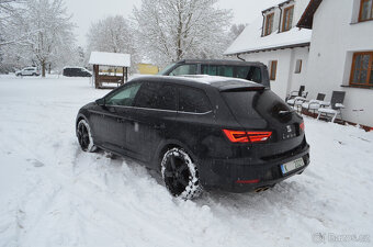 PRODÁM SEAT LEON FR 1.5TSI DSG ECELLENCE KOMBI TOP - 5