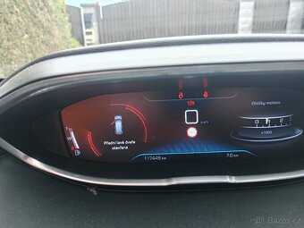 Peugeot 5008 1.5 bluehdi najeto 119 000 - 5