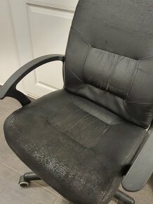 IKEA levná kancelářská židle s područkami - 5