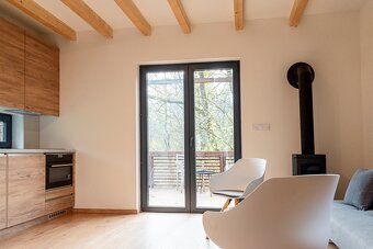 Prodej vzorové chaty č. 5, zařízena, Chaty Na Rybárně - 5