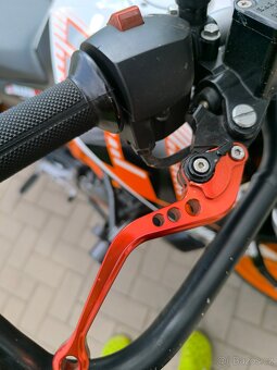KTM DUKE 390 - 5