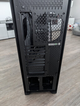 Super Tower Corsair 900D + tuning díly - 5