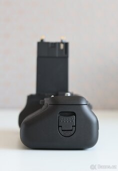 Canon BG-E14 battery grip pro EOS 70D, 80D a 90D - 5