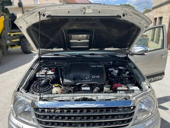 Toyota Hilux 2.5 diesel - 5