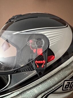 Integrální helma AGV - 5