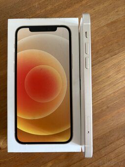 Apple iPhone 12, white, 64 GB - 5
