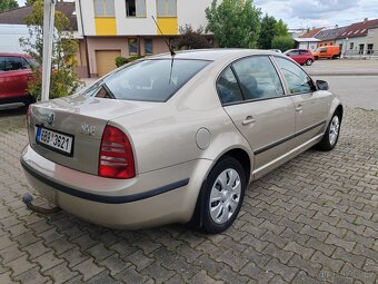 Škoda Superb 2.0tdi, 103kW, manuál. - 5