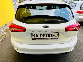 FORD FOCUS 1.5 TDCi 88 kW 6RYCHL VYHŘEV SKLA SEDAČEK A VOLAN - 5