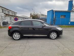 DS5 2,0 BlueHDi 150k S&S MAN6 Executive, najeto 54.000 km - 5