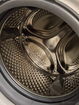 Předem plněná úzká pračka - 5