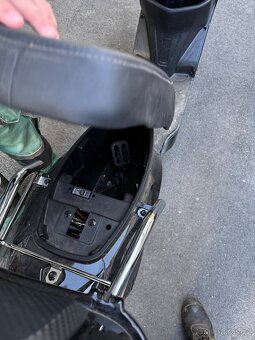 Elektrický skútr RACEWAY e-Fichtl – REZERVACE - 5