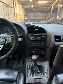 BMW e36 323i touring - 5