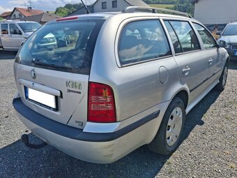 Škoda Octavia kombi 1,6i 16V - 5
