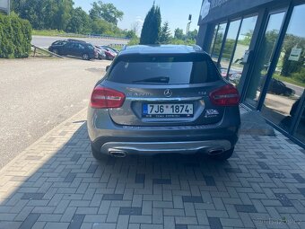 Mercedes-Benz GLA 200 CDI 4MATIC - 5