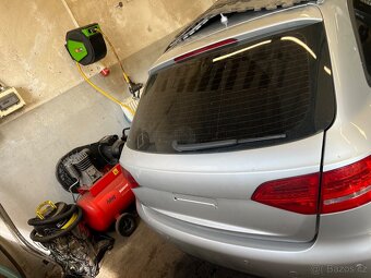 Audi a4b8 - 5