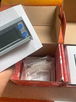 Třífázový elektroměr 3x5A Carlo Gavazzi EM21072D-AV63X-OXX - 5