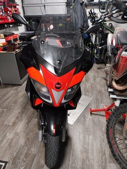 Aprilia sr max 300 - 5