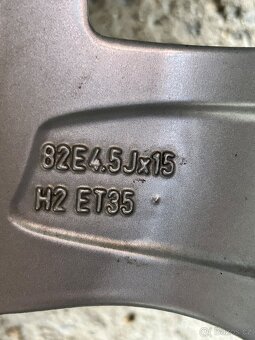 Toyota Aygo, 165/60/15 zimní sada - 5