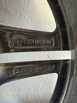 Zimní Mercedes Cls R19 5x112 C257 8J ET33 W213 V class - 5