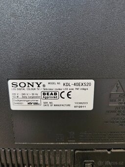 Prodám TV Sony Bravia vč. Set-top boxu - 5