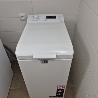 Pračka Electrolux A++ - 5