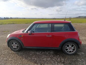 Prodám Mini Cooper 1,4 - 5