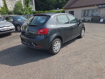 Seat Ibiza  1.4i-16V - 5