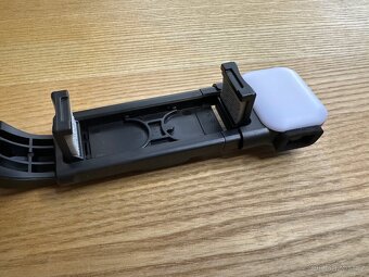 Selfie tyč + stativ + světlo + dálkový Bluetooth ovladač NEW - 5