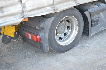 MERCEDES BENZ ACTROS_tahač návěsů - 5