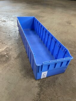 Plastové boxy/krabičky stohovatelné - 5