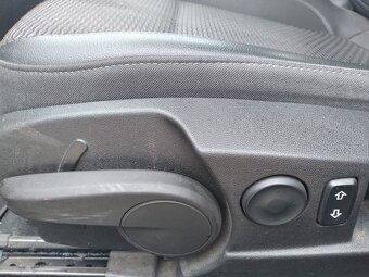 OPEL INSIGNIA 2.0 CDTI 125kW, ČR,SERVISKA,NAVI - 5